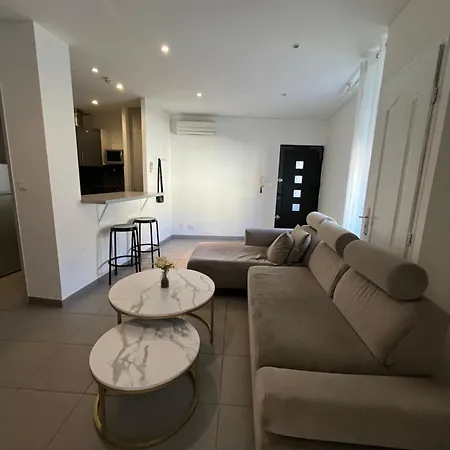 Apartment Climatisee Au Coeur De *